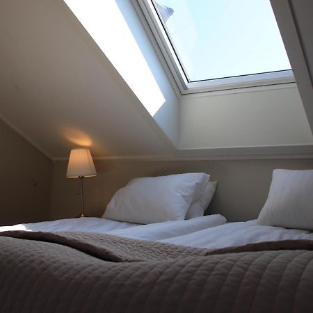 Hotell Villa Solviken Люсечиль Экстерьер фото