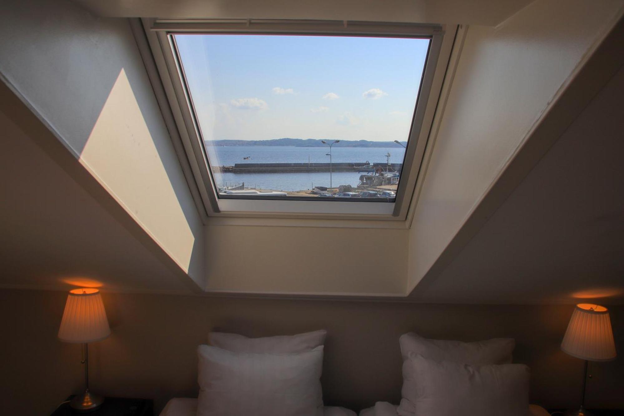 Hotell Villa Solviken Люсечиль Экстерьер фото