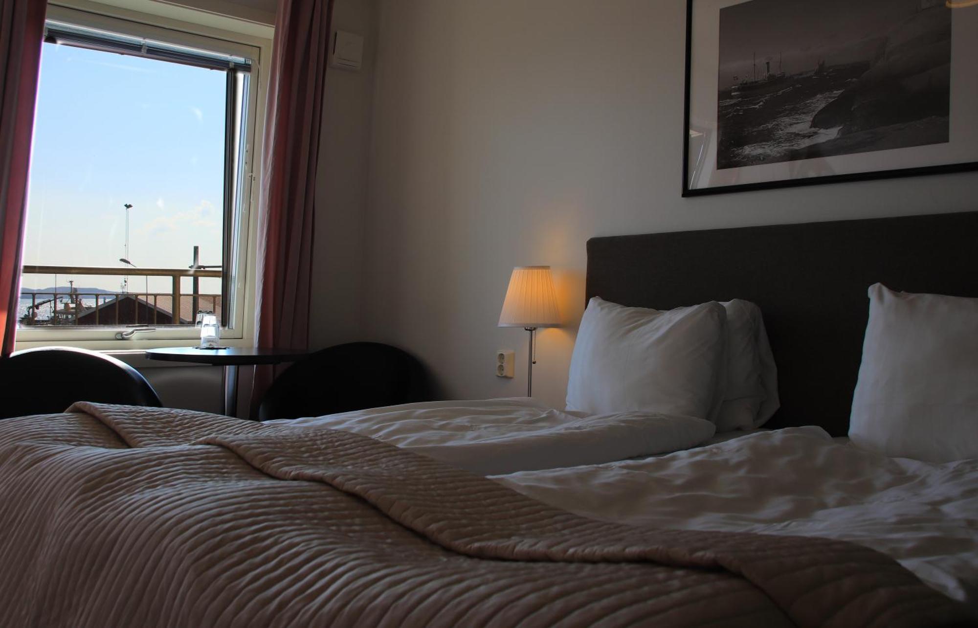 Hotell Villa Solviken Люсечиль Экстерьер фото
