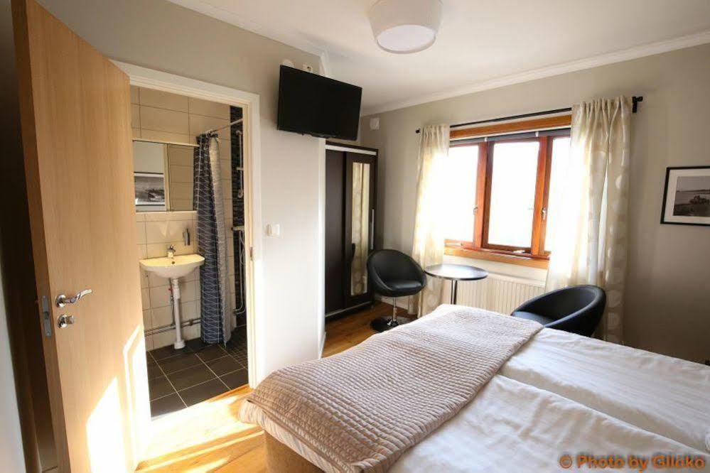 Hotell Villa Solviken Люсечиль Экстерьер фото